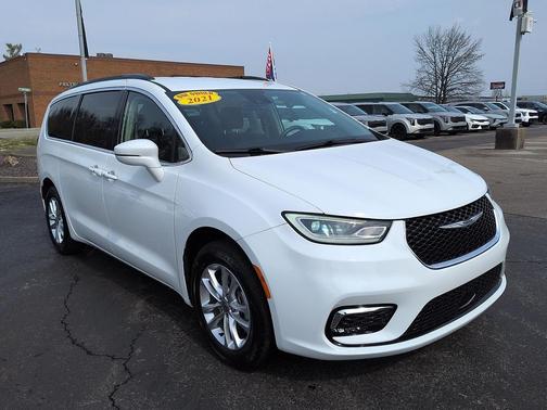 2021 Chrysler Pacifica Touring AWD