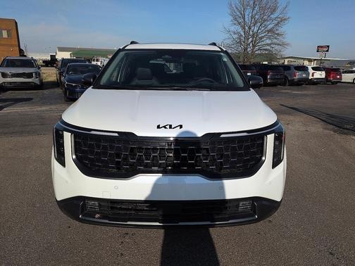 Snow White Pearl 2026 Kia Carnival SX Prestige