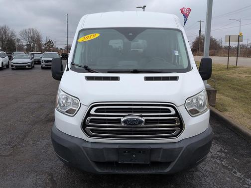 2017 Ford Transit-350 XLT
