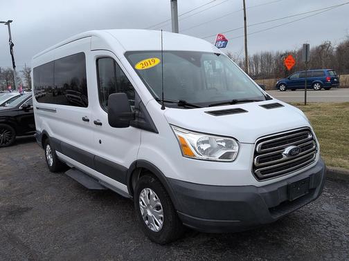 2017 Ford Transit-350 XLT