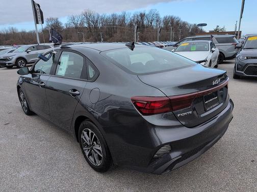 2024 Kia Forte LXS