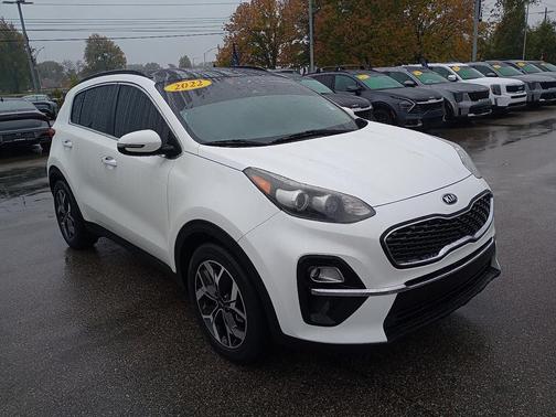 2022 Kia Sportage EX