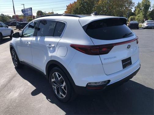 2022 Kia Sportage EX