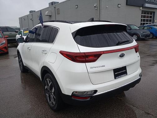 2022 Kia Sportage EX