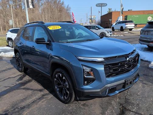 2025 Chevrolet Equinox FWD RS