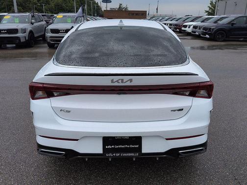 Glacial White Pearl 2022 Kia K5 GT-Line