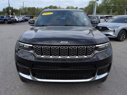 Diamond Black Crystal Pearlcoat 2021 Jeep Grand Cherokee L Summit