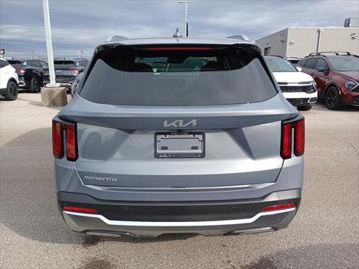 2025 Kia Sorento EX