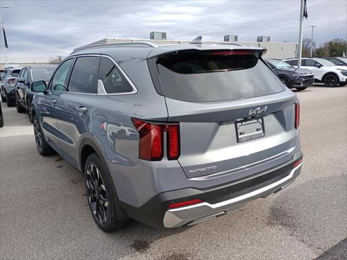 2025 Kia Sorento EX