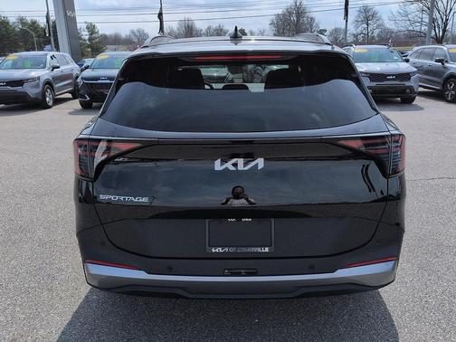 Ebony Black 2026 Kia Sportage EX