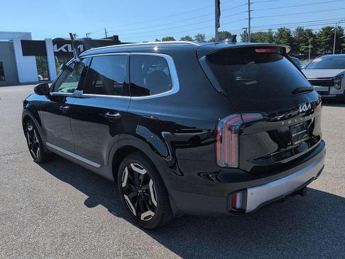 Ebony Black 2024 Kia Telluride EX