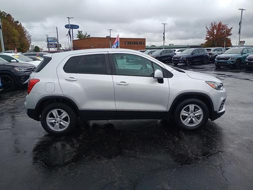2021 Chevrolet Trax LS