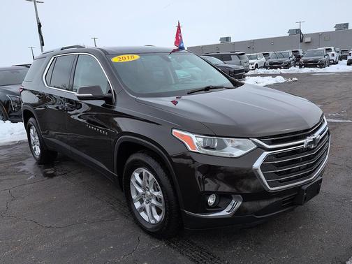 2018 Chevrolet Traverse LT Cloth