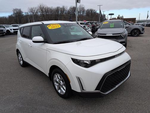 2023 Kia Soul LX