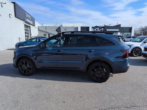 2025 Kia Sorento SX