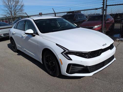 Snow White Pearl 2026 Kia K5 LXS FWD