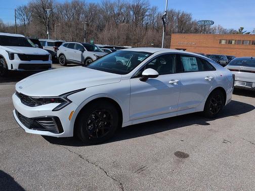 Snow White Pearl 2026 Kia K5 LXS FWD