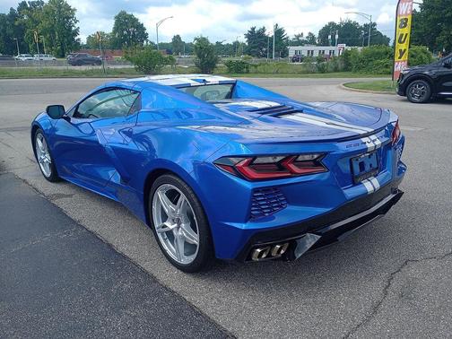 2022 Chevrolet Corvette Stingray w/3LT