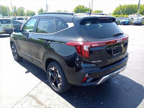2025 Kia Seltos EX