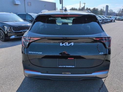 2026 Kia Sportage Hybrid EX