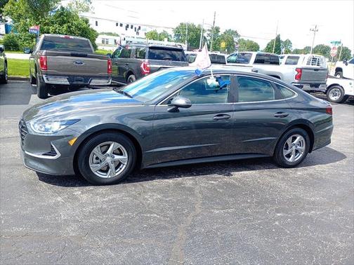 2022 Hyundai SONATA SE