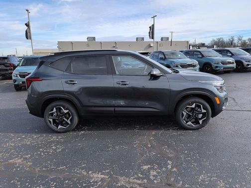 Gravity Gray 2026 Kia Seltos S