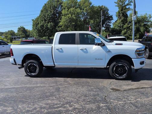 Bright White Clearcoat 2026 RAM 2500 Laramie Crew Cab 4x4 6'4' Box