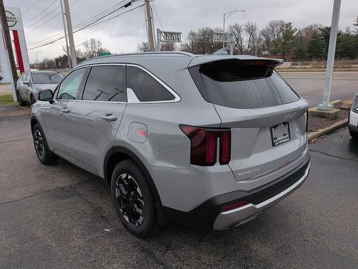Wolf Gray 2026 Kia Sorento S
