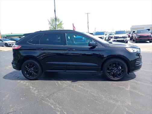 2024 Ford Edge SE