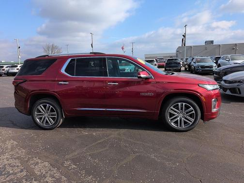 2023 Chevrolet Traverse High Country