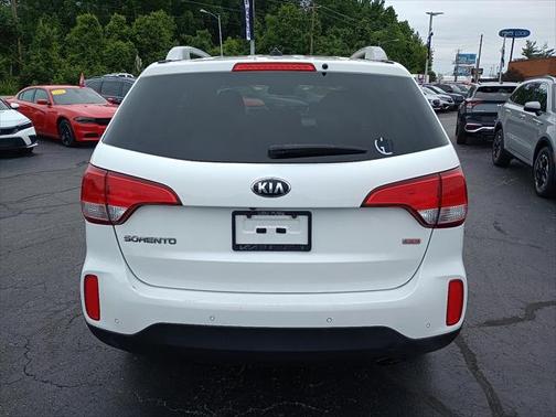 2015 Kia Sorento LX