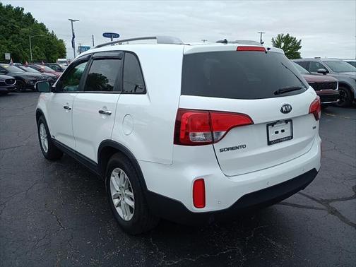 2015 Kia Sorento LX