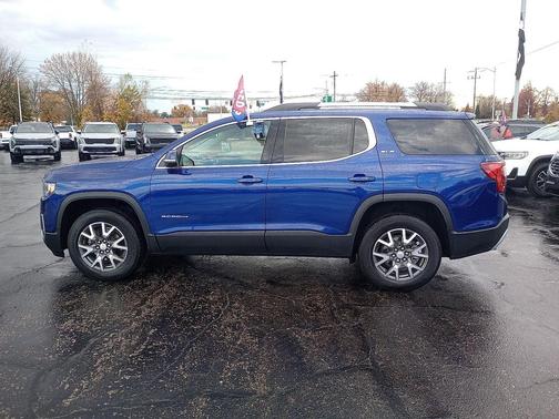 2023 GMC Acadia FWD SLE