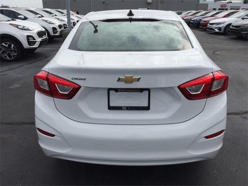 2018 Chevrolet Cruze LS