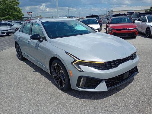 2025 Kia K5 GT-Line