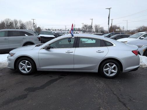 2018 Chevrolet Malibu 1LS