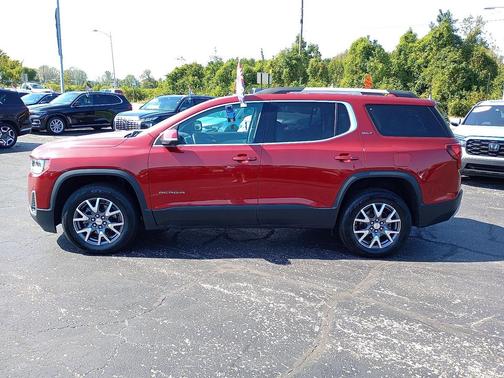 2023 GMC Acadia FWD SLT