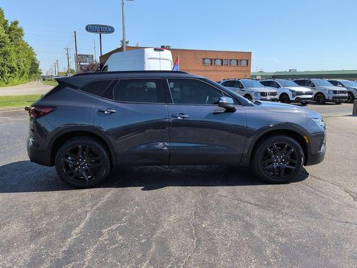 Iron Gray Metallic 2021 Chevrolet Blazer 1LT