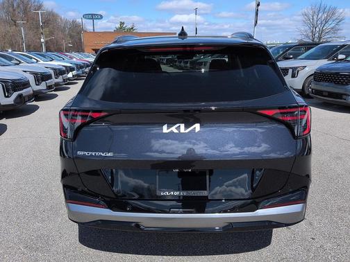 Panthera Metal Gray 2026 Kia Sportage SX-Prestige