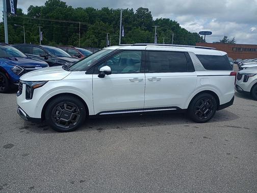 2026 Kia Carnival SX