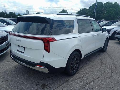 2026 Kia Carnival SX