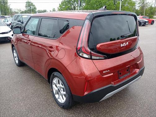 2025 Kia Soul LX