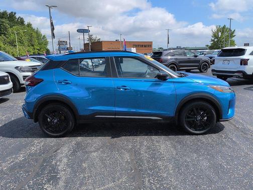Electric Blue Metallic 2024 Nissan Kicks SR