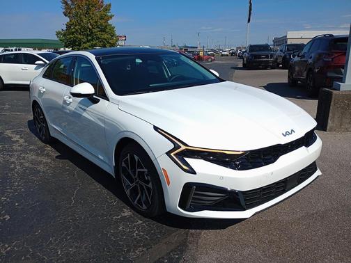 2025 Kia K5 EX