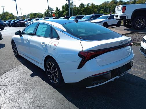 2025 Kia K5 EX