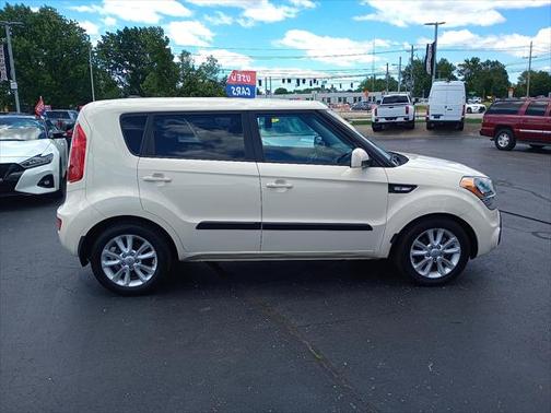 2013 Kia Soul Base