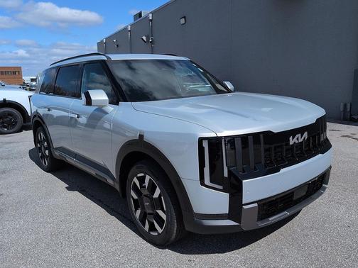 Ivory Silver 2027 Kia Telluride S