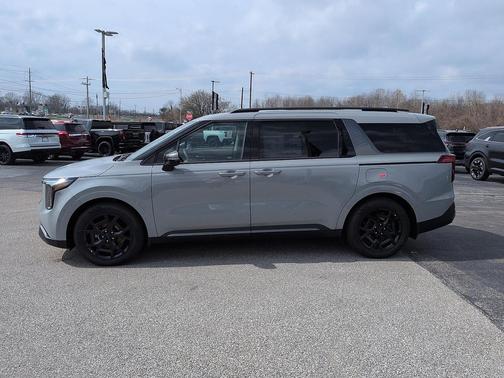 Ceramic Silver 2026 Kia Carnival SX