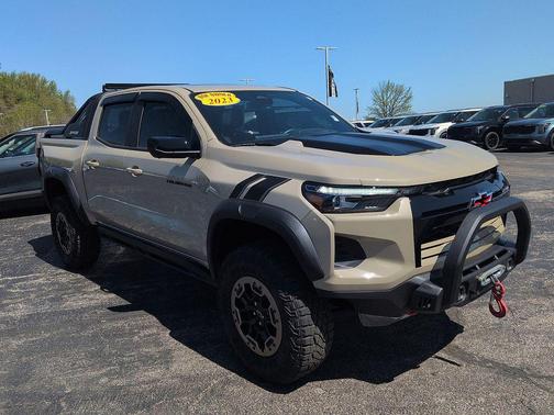 Sand Dune Metallic 2023 Chevrolet Colorado ZR2