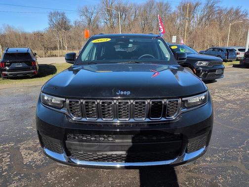 2023 Jeep Grand Cherokee L Laredo